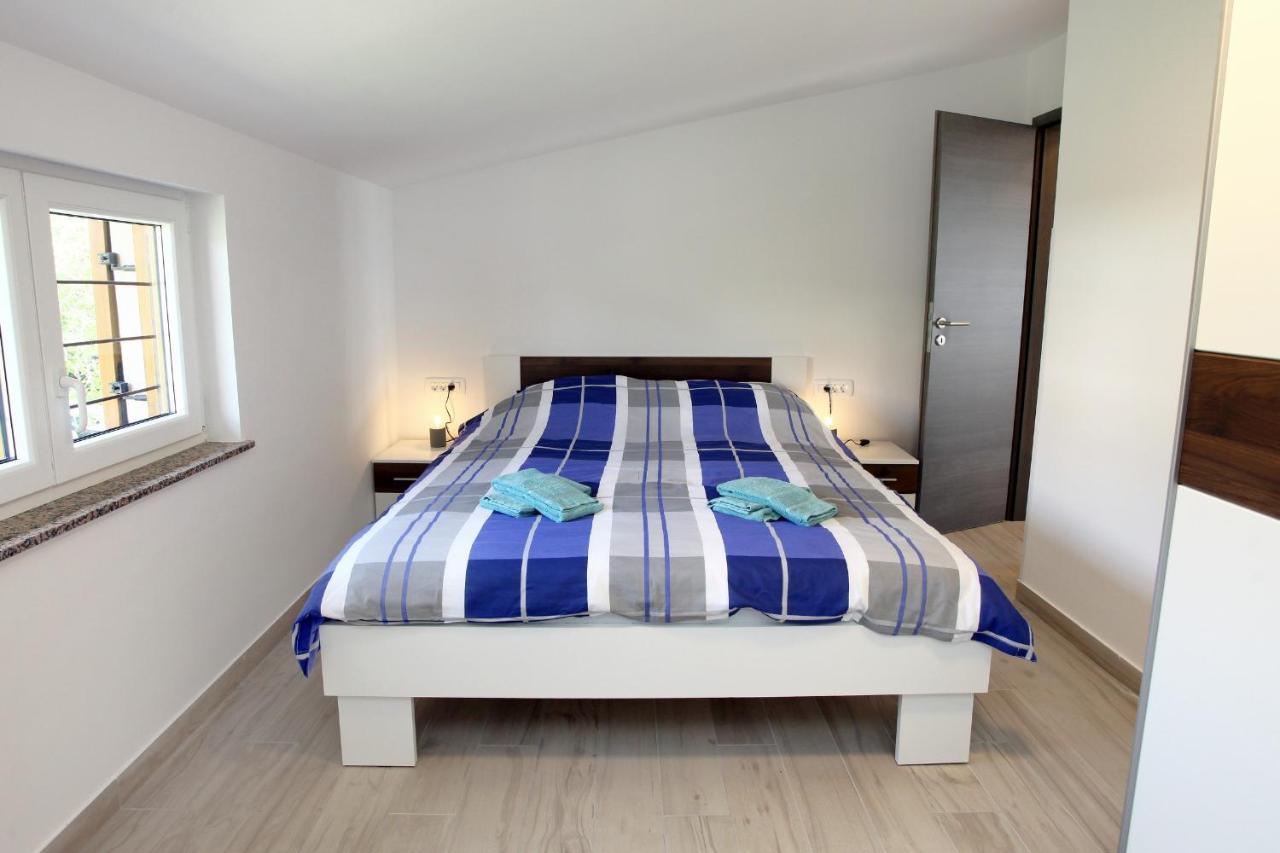 Sea View Istrian Countryside Apartment - Rota Dragonja Esterno foto